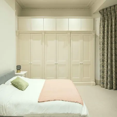 Remarkable 2-bed In *