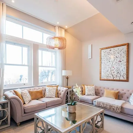 Hampstead Luxury Flat-hosted By Sweetstay Apartment *