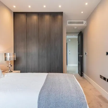 Hampstead Luxury Flat-hosted By Sweetstay * London