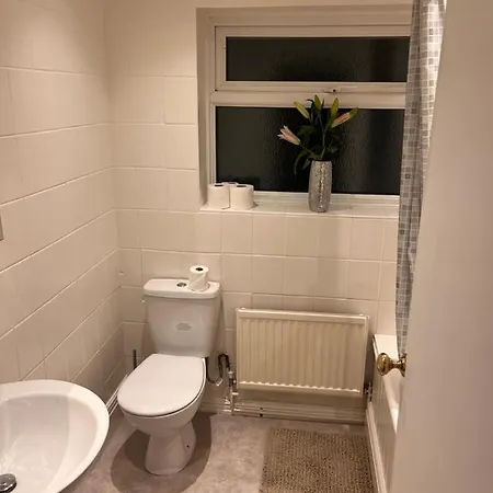 Luxury Cosy Retreat * London