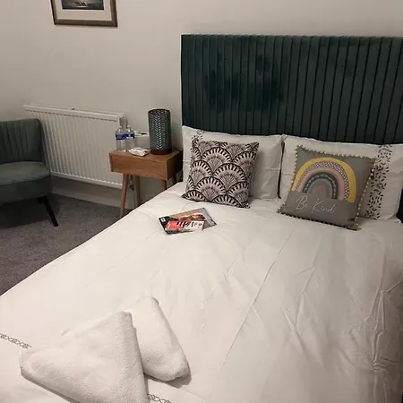 Luxury Cosy Retreat Guest house