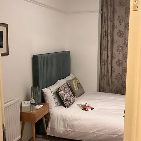 Guest house Luxury Cosy Retreat London