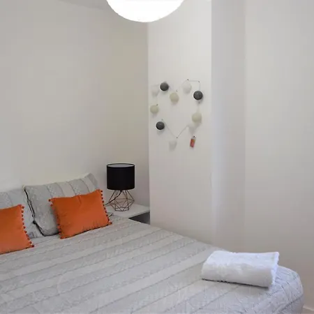 Lägenhet Urban Gem Apartment- Free Parking Enfield