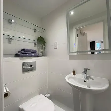 Stunning 3bd Maisonette Wbalcony - Old Street!