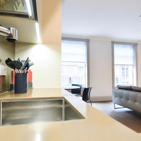 Soho Deluxe 1 Bedroom By Concept Apartment *