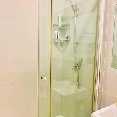 Apartment Chic In Leicester Sqaure! *