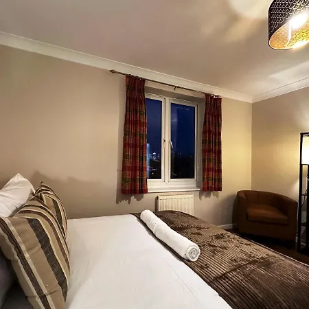 アパート Tina Place In Tower Hill - 2 Double Beds, Max 4 People, Great Location In *