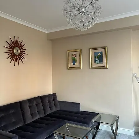 West Kensington 1 Apartment *