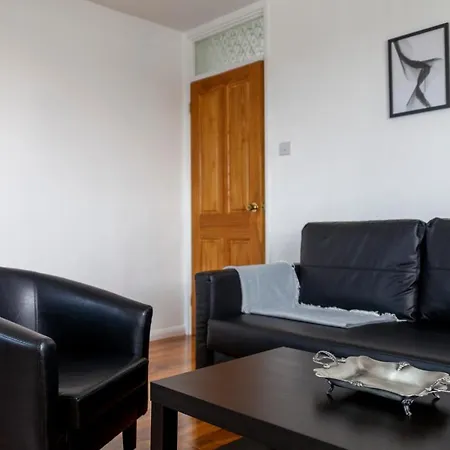 Amazing 1 Bedroom Apartment, Barons Court