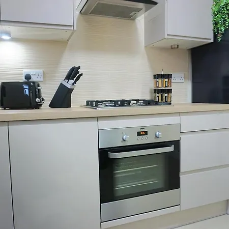 Apartment Stylish In London, E14