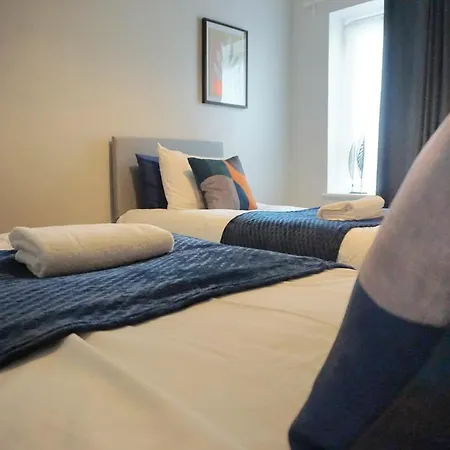 Apartment Stylish In London, E14 *