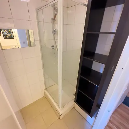 Deluxe With Lovely View Homestay London