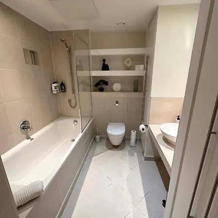 New Spacious 2 Bedroom With Balcony Apartment