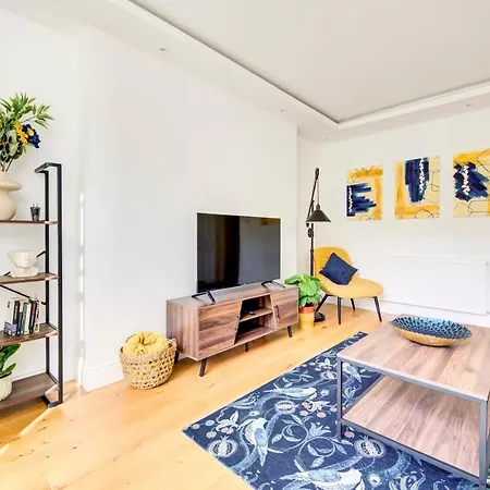 Little Venice Uk Bright & Stylish Garden Apartment