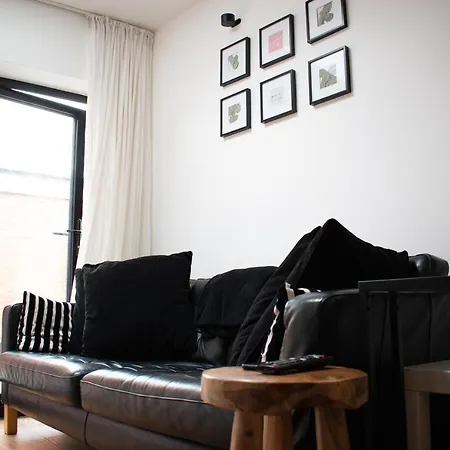 Sw - Stylish One Bedroom With Patio London