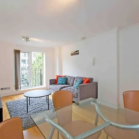 Globe View St Pauls Apartment London