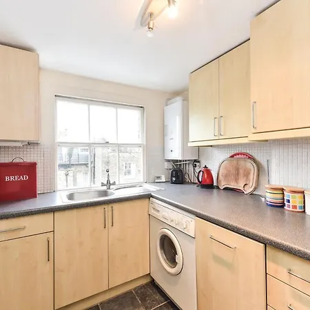 Apartment Smart Flat Near Pimlico Tube London