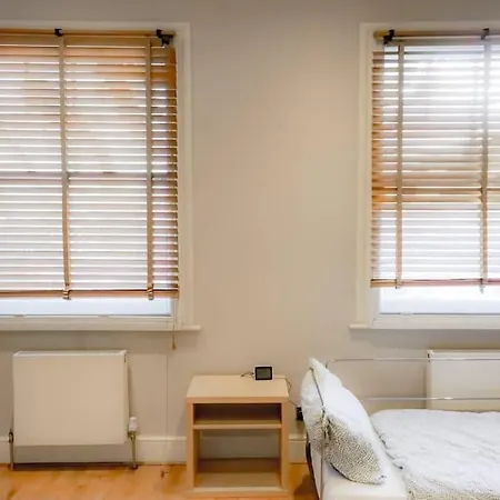 Homestay In Of - Fulham