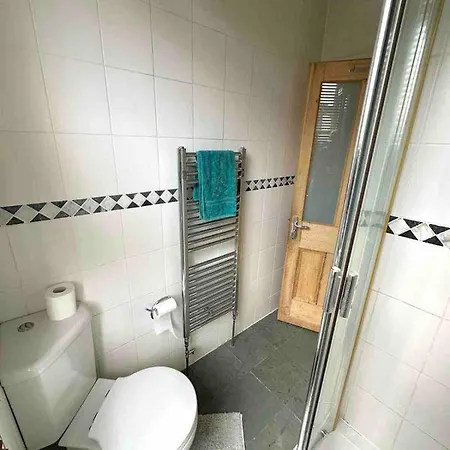 In Of - Fulham Homestay London