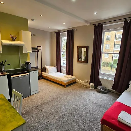 Apartment Spacious Studio In *