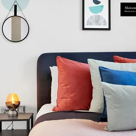 Weekly Or Monthly Stays, London, Chelsea - Sleeps 8- 3bedroom Serviced By Maison Christo Apartment London