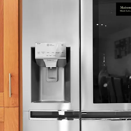 Weekly Or Monthly Stays, London, Chelsea - Sleeps 8- 3bedroom Serviced By Maison Christo Apartment *