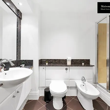 Apartment Weekly Or Monthly Stays, London, Chelsea - Sleeps 8- 3bedroom Serviced By Maison Christo