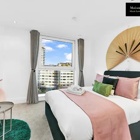 Weekly Or Monthly Stays, London, Chelsea - Sleeps 8- 3bedroom Serviced By Maison Christo Apartment London