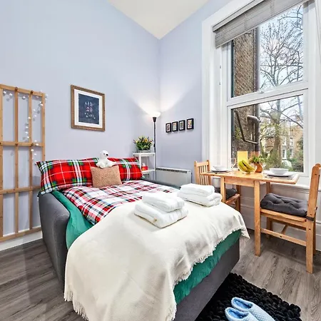 Apartment Olympia Kensington Studio