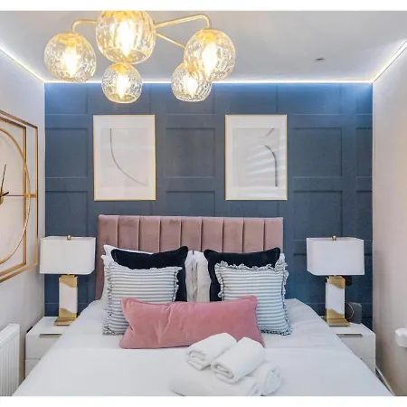 Modern 3-bedroom Flat