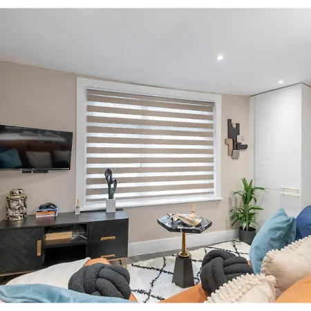 Apartment Modern 3-bedroom Flat