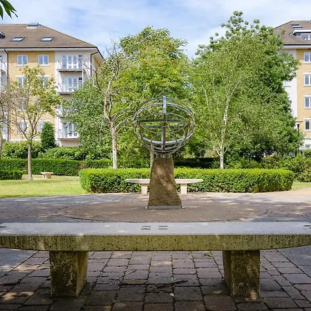Hauzify I Cavendish Flats *