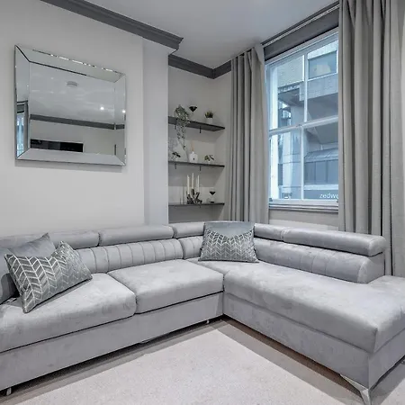 Apartment Tottenham Court's House - 2 Bed London