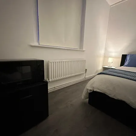 Unique Double Bedroom London