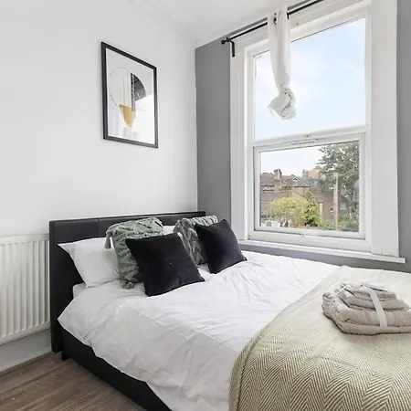 Cosy 3 Bed Flat 15mins To Kings Cross * London