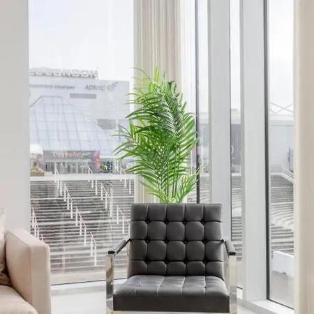 Luxury 1bed In Converted Warehouse Next To Excel London
