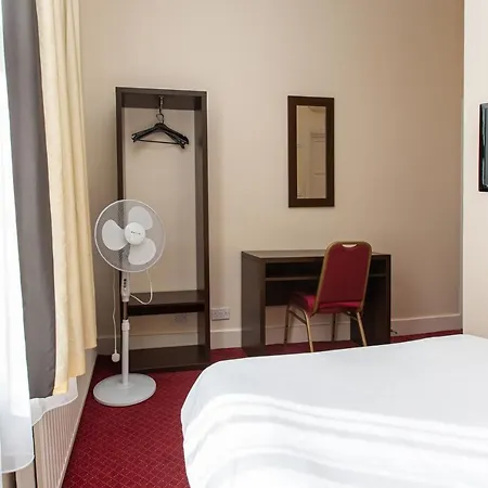 Islington Inn 3*