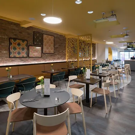 The Wesley Euston Hotel 4*