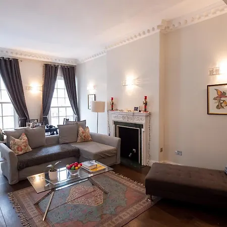 Apartment 9 Hertford Street
