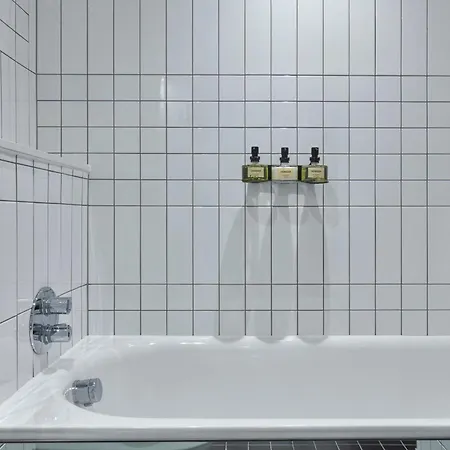 One Hundred Shoreditch Hotel 4*