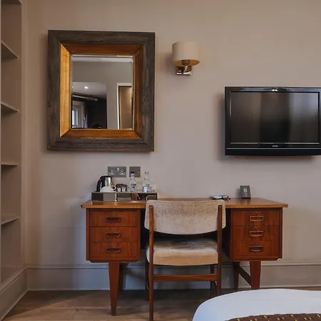 Rose And Crown Stoke Newington 4*