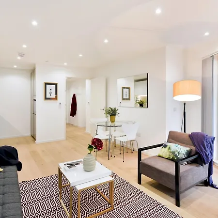 Apartment Clapham South 1 London
