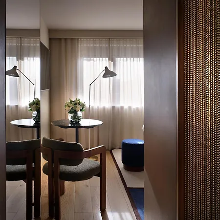The Hari Hotel