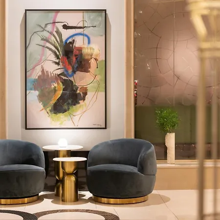 Hotel Conrad St