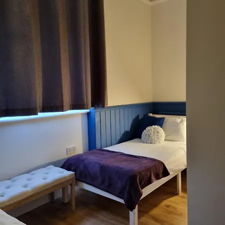 The Windmill 3*