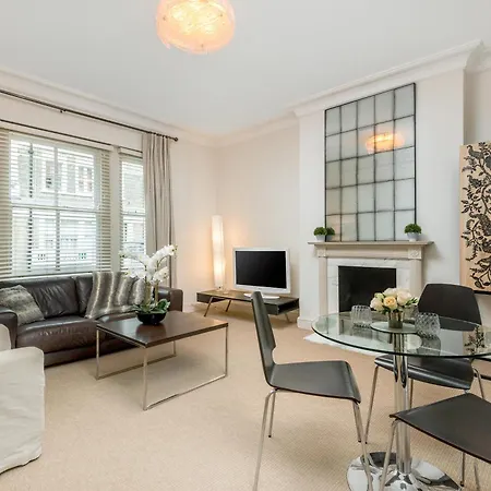 Apartment Spacious, Calm One Bedroom