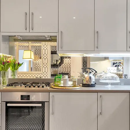 Chelsea Apartment