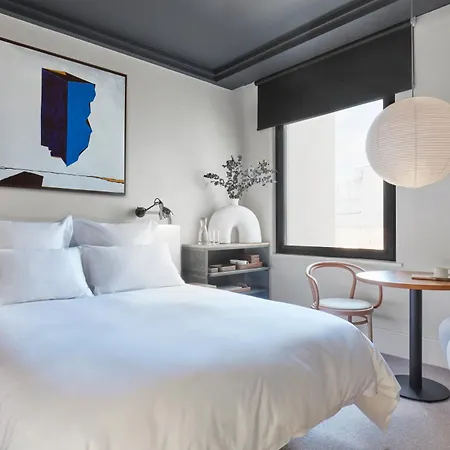 One Hundred Shoreditch 4*