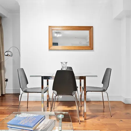 5, 48 Bishopsgate By Living