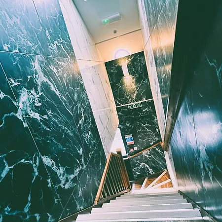 Fountain Hotel 2*